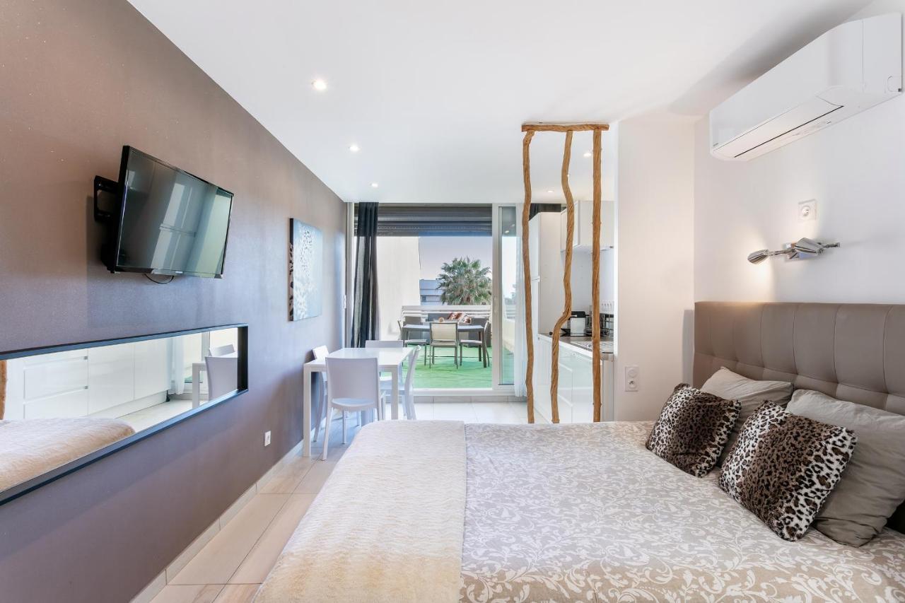 Heliopolis Naturiste Apartment